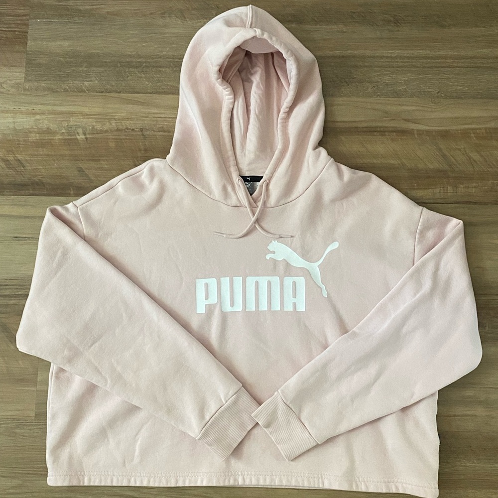 Light Pink Large Puma Cropped Hoodie